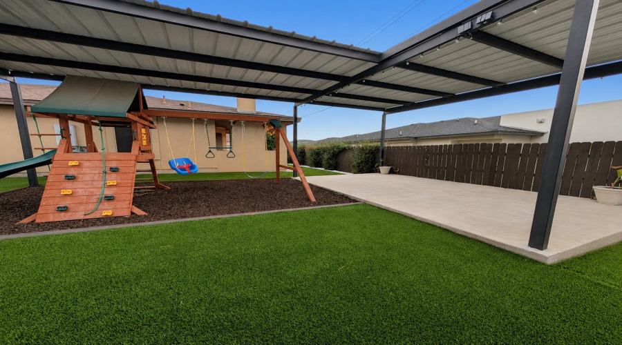11022 Winburn Dr, LAREDO, Texas 78045, 3 Bedrooms Bedrooms, 5 Rooms Rooms,2 BathroomsBathrooms,Residential,For Rent,11022 Winburn Dr,20264155