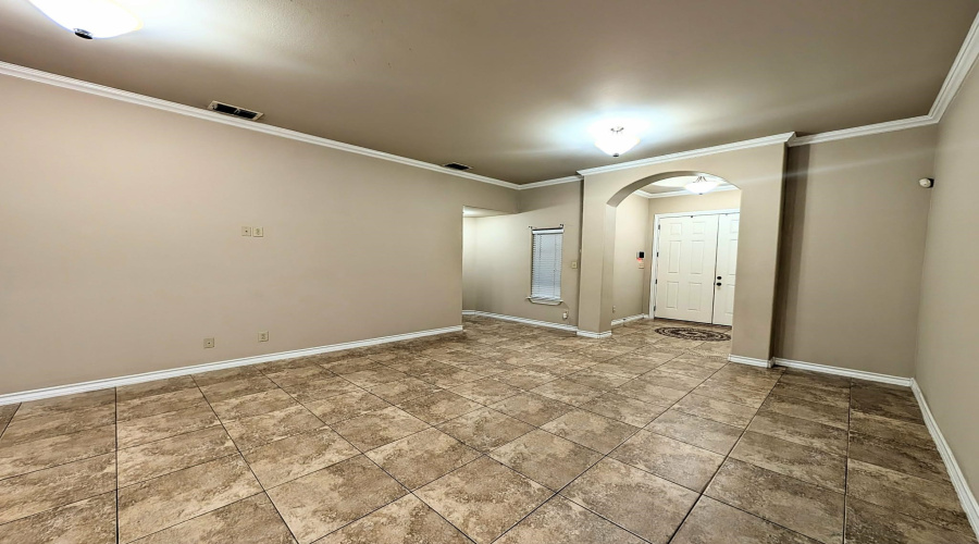 11022 Winburn Dr, LAREDO, Texas 78045, 3 Bedrooms Bedrooms, 5 Rooms Rooms,2 BathroomsBathrooms,Residential,For Rent,11022 Winburn Dr,20264155