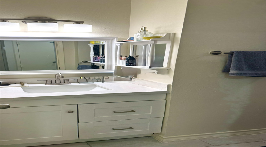 318 Montana St, Laredo, Texas 78041, 3 Bedrooms Bedrooms, 5 Rooms Rooms,2 BathroomsBathrooms,Residential,For Sale,318 Montana St,20264161