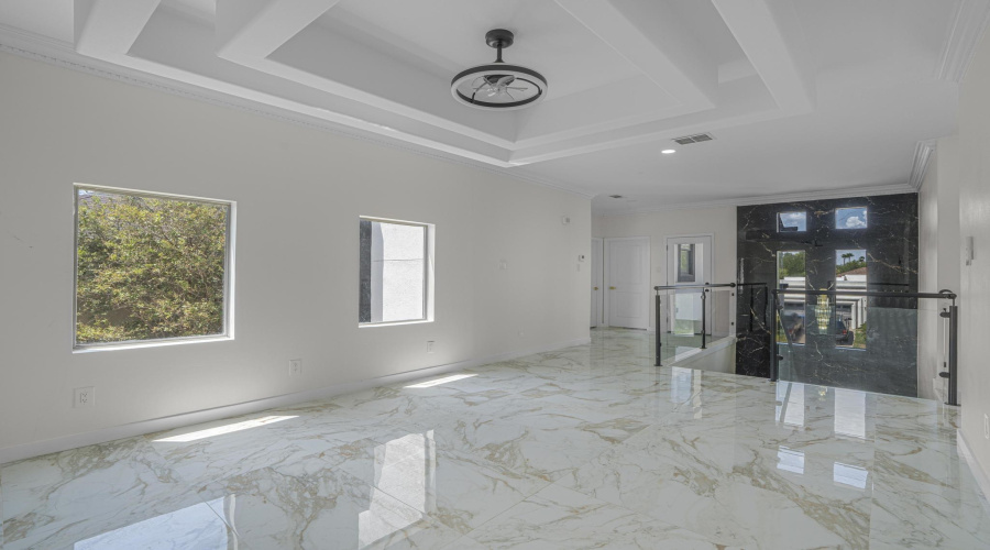427 Baffin Bay Dr, Laredo, Texas 78041, 5 Bedrooms Bedrooms, 9 Rooms Rooms,3 BathroomsBathrooms,Residential,For Sale,427 Baffin Bay Dr,20264162