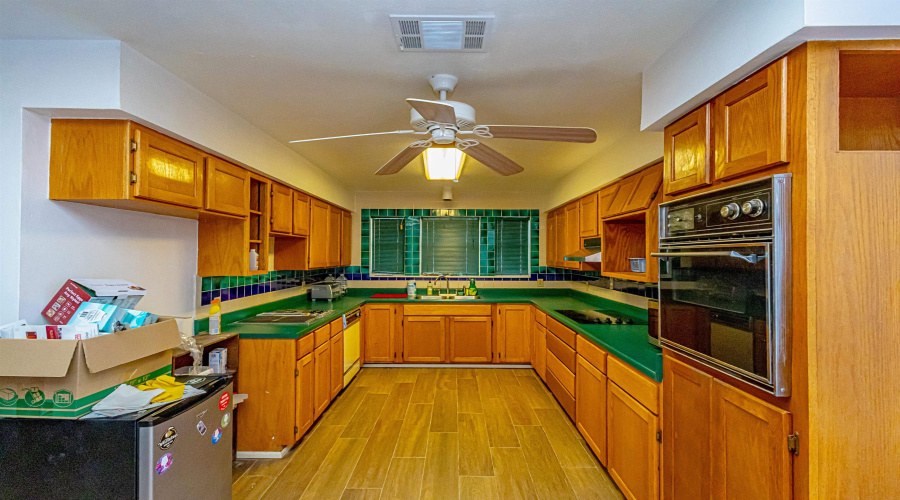 2017 Willow St, Laredo, Texas 78043, 4 Bedrooms Bedrooms, 8 Rooms Rooms,3 BathroomsBathrooms,Residential,For Sale,2017 Willow St,20264163