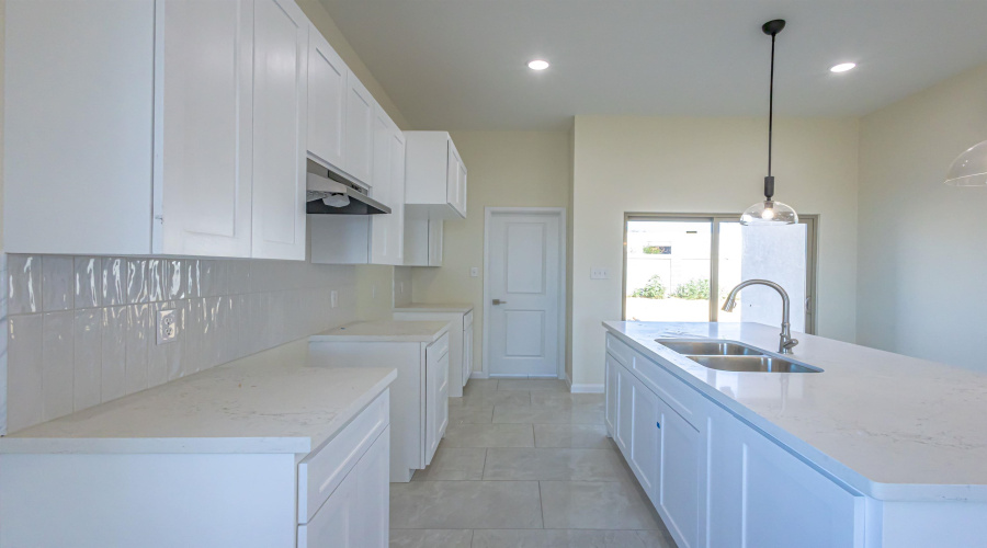 109 Faith Dr., Laredo, Texas 78043, 3 Bedrooms Bedrooms, 5 Rooms Rooms,2 BathroomsBathrooms,Residential,For Sale,109 Faith Dr.,20264164