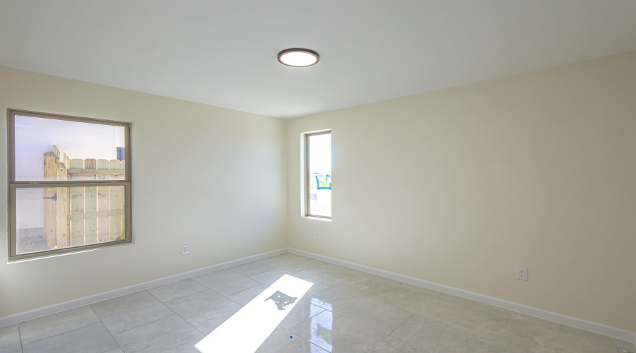 109 Faith Dr., Laredo, Texas 78043, 3 Bedrooms Bedrooms, 5 Rooms Rooms,2 BathroomsBathrooms,Residential,For Sale,109 Faith Dr.,20264164