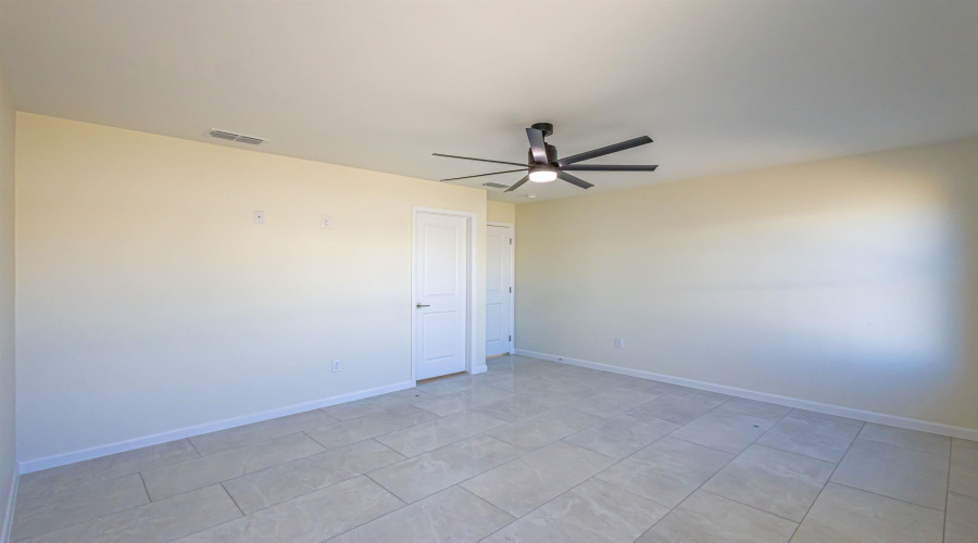 109 Faith Dr., Laredo, Texas 78043, 3 Bedrooms Bedrooms, 5 Rooms Rooms,2 BathroomsBathrooms,Residential,For Sale,109 Faith Dr.,20264164