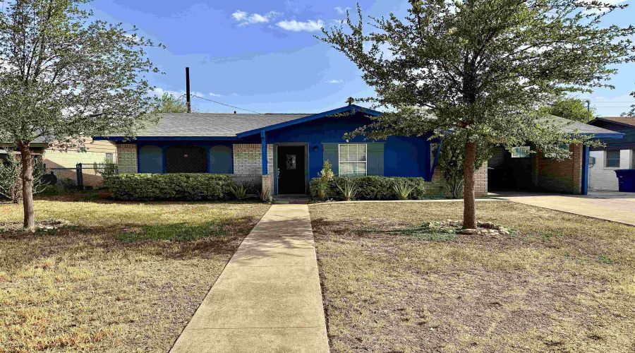 425 Berkley Rd, Laredo, Texas 78045, 3 Bedrooms Bedrooms, 6 Rooms Rooms,2 BathroomsBathrooms,Residential,For Rent,425 Berkley Rd,20264165