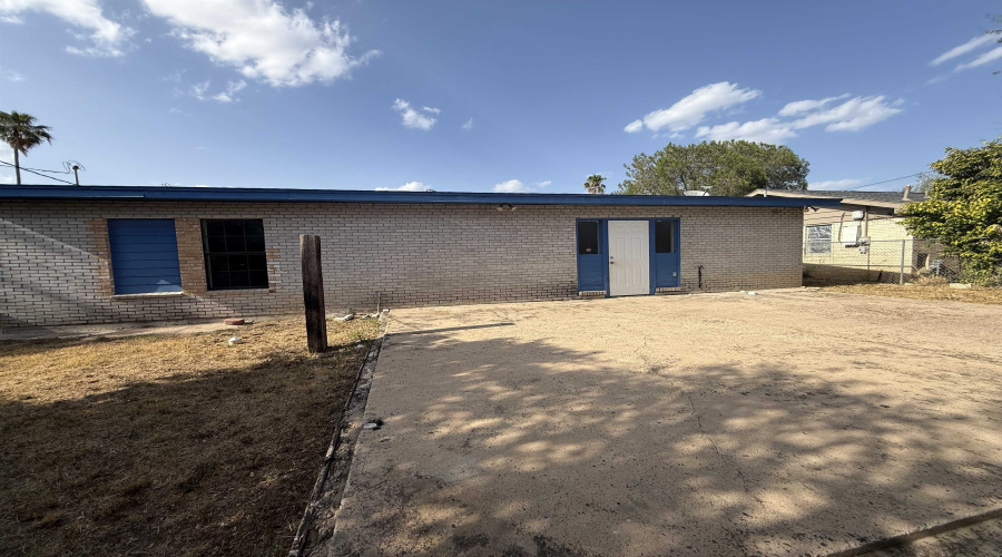 425 Berkley Rd, Laredo, Texas 78045, 3 Bedrooms Bedrooms, 6 Rooms Rooms,2 BathroomsBathrooms,Residential,For Rent,425 Berkley Rd,20264165