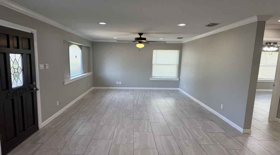 425 Berkley Rd, Laredo, Texas 78045, 3 Bedrooms Bedrooms, 6 Rooms Rooms,2 BathroomsBathrooms,Residential,For Rent,425 Berkley Rd,20264165