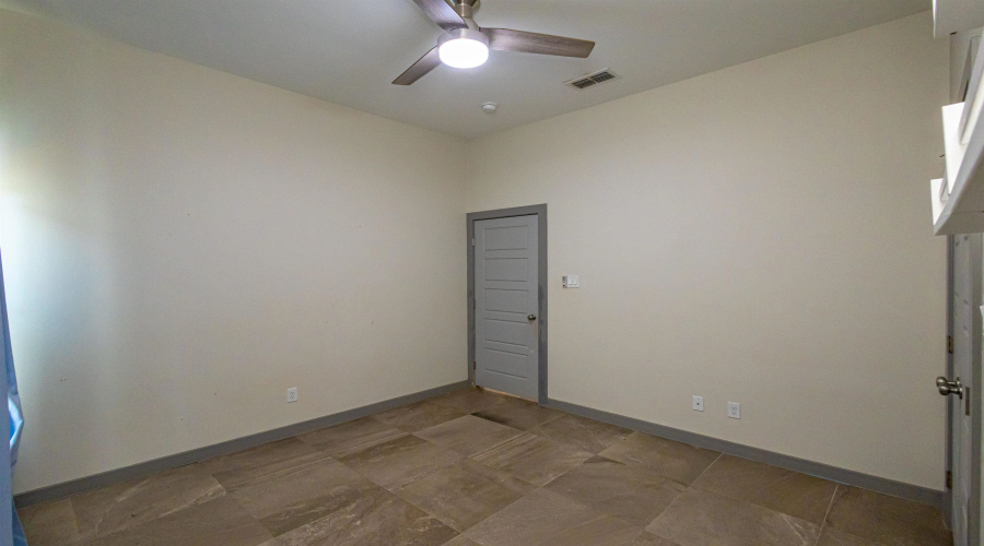 2510 Mario St., Laredo, Texas 78046, 4 Bedrooms Bedrooms, 6 Rooms Rooms,2 BathroomsBathrooms,Residential,For Sale,2510 Mario St.,20264167