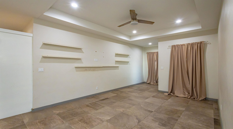 2510 Mario St., Laredo, Texas 78046, 4 Bedrooms Bedrooms, 6 Rooms Rooms,2 BathroomsBathrooms,Residential,For Sale,2510 Mario St.,20264167