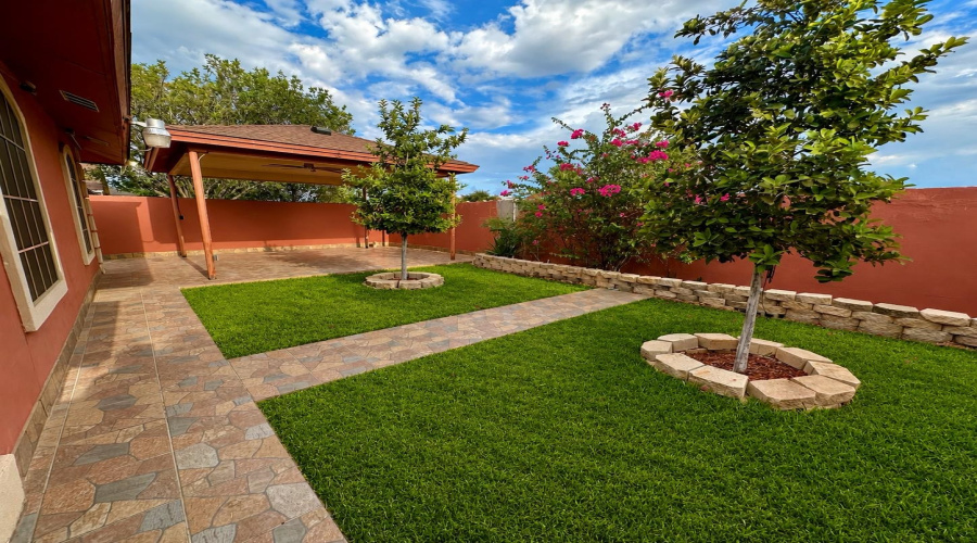 2305 Maida Ln, Laredo, Texas 78046, 3 Bedrooms Bedrooms, 7 Rooms Rooms,2 BathroomsBathrooms,Residential,For Sale,2305 Maida Ln,20264169