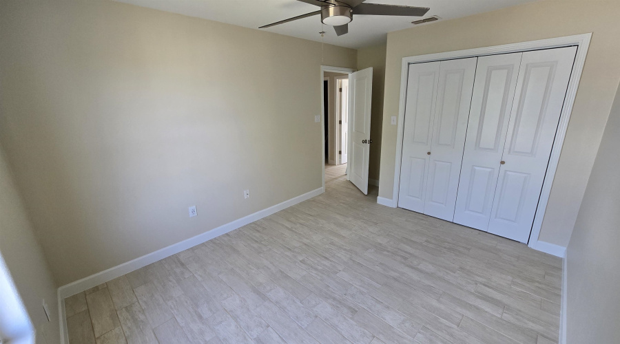 1136 Savannah Lp, Laredo, Texas 78046, 3 Bedrooms Bedrooms, 6 Rooms Rooms,2 BathroomsBathrooms,Residential,For Sale,1136 Savannah Lp,20264170