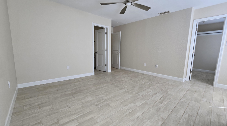 1136 Savannah Lp, Laredo, Texas 78046, 3 Bedrooms Bedrooms, 6 Rooms Rooms,2 BathroomsBathrooms,Residential,For Sale,1136 Savannah Lp,20264170