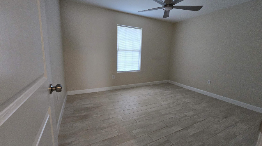 1136 Savannah Lp, Laredo, Texas 78046, 3 Bedrooms Bedrooms, 6 Rooms Rooms,2 BathroomsBathrooms,Residential,For Sale,1136 Savannah Lp,20264170