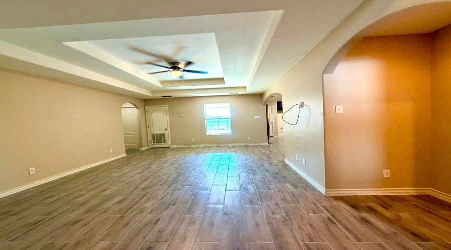 9910 Natalia Dr, Laredo, Texas 78045, 3 Bedrooms Bedrooms, 5 Rooms Rooms,2 BathroomsBathrooms,Residential,For Rent,9910 Natalia Dr,20264171