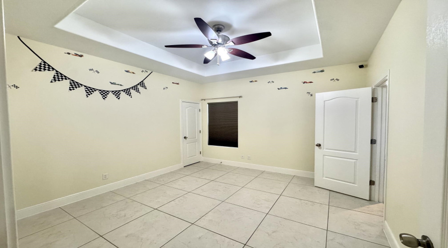7604 Patricia Highsmith Dr, Laredo, Texas 78041, 4 Bedrooms Bedrooms, 8 Rooms Rooms,3 BathroomsBathrooms,Residential,For Sale,7604 Patricia Highsmith Dr,20264172