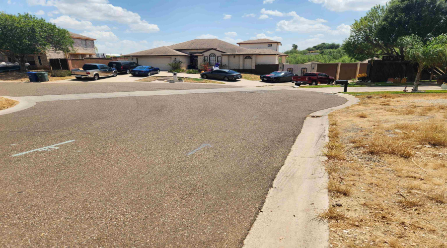 218 Daisy Ln, Laredo, Texas 78046, ,Land,For Sale,218 Daisy Ln,20264176