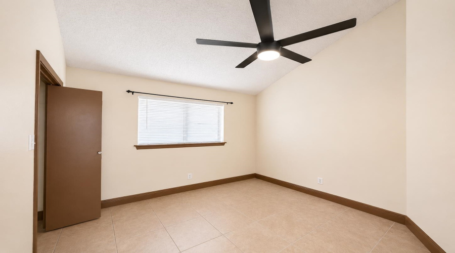 8704 Puerto Alegre, Laredo, Texas 78045, 4 Bedrooms Bedrooms, 7 Rooms Rooms,2 BathroomsBathrooms,Residential,For Sale,8704 Puerto Alegre,20264173