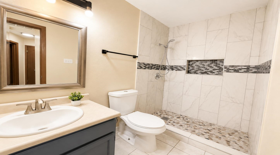 8704 Puerto Alegre, Laredo, Texas 78045, 4 Bedrooms Bedrooms, 7 Rooms Rooms,2 BathroomsBathrooms,Residential,For Sale,8704 Puerto Alegre,20264173