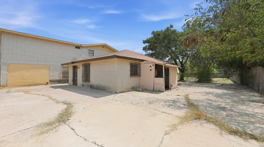 4620 Mims Ave, Laredo, Texas 78041, ,Multi-family,For Sale,4620 Mims Ave,20264194
