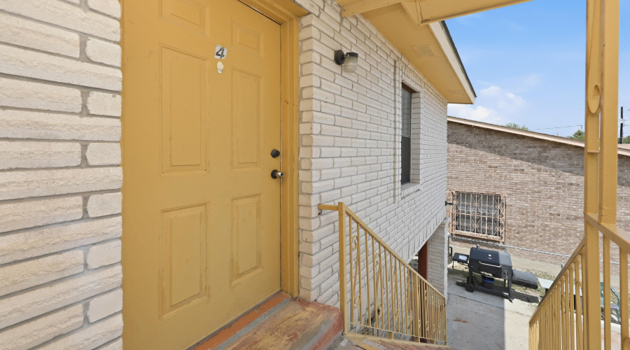 4620 Mims Ave, Laredo, Texas 78041, ,Multi-family,For Sale,4620 Mims Ave,20264194