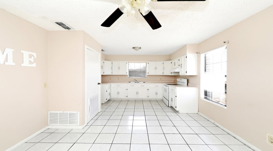 4620 Mims Ave, Laredo, Texas 78041, ,Multi-family,For Sale,4620 Mims Ave,20264194