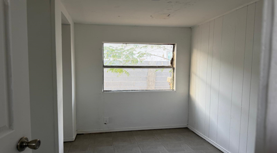 4552 Sepulveda Ln, Laredo, Texas 78046, 2 Bedrooms Bedrooms, 3 Rooms Rooms,1 BathroomBathrooms,Residential,For Sale,4552 Sepulveda Ln,20264182