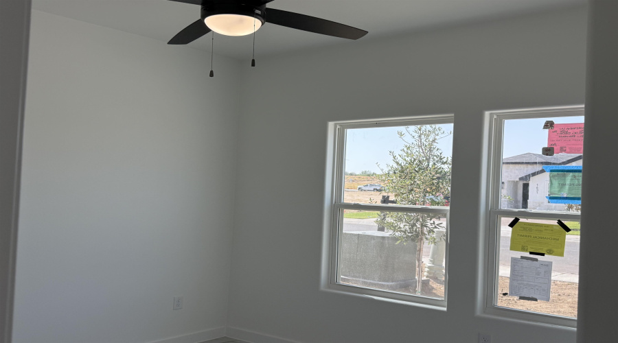 1630 Secretaria Ln., Laredo, Texas 78041, 3 Bedrooms Bedrooms, 5 Rooms Rooms,2 BathroomsBathrooms,Residential,For Sale,1630 Secretaria Ln.,20264183