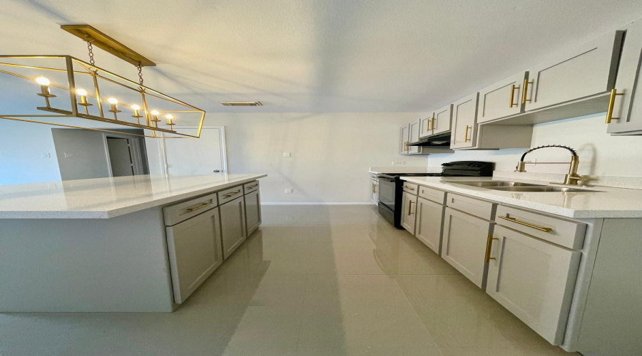 355 Ocean Dr, laredo, Texas 78043, 3 Bedrooms Bedrooms, 5 Rooms Rooms,2 BathroomsBathrooms,Residential,For Rent,355 Ocean Dr,20264184