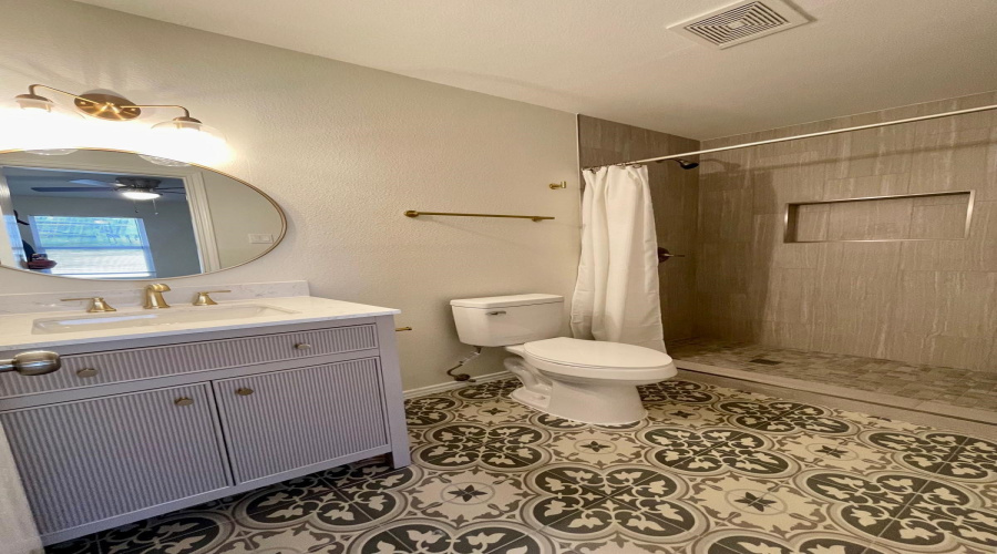 355 Ocean Dr, laredo, Texas 78043, 3 Bedrooms Bedrooms, 5 Rooms Rooms,2 BathroomsBathrooms,Residential,For Rent,355 Ocean Dr,20264184