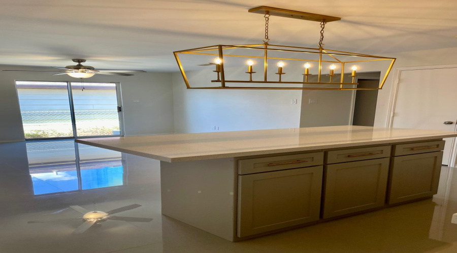 355 Ocean Dr, laredo, Texas 78043, 3 Bedrooms Bedrooms, 5 Rooms Rooms,2 BathroomsBathrooms,Residential,For Rent,355 Ocean Dr,20264184