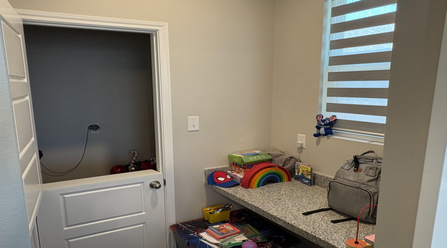 11246 Cantabria, Laredo, Texas 78045, 3 Bedrooms Bedrooms, 4 Rooms Rooms,2 BathroomsBathrooms,Residential,For Sale,11246 Cantabria,20264187