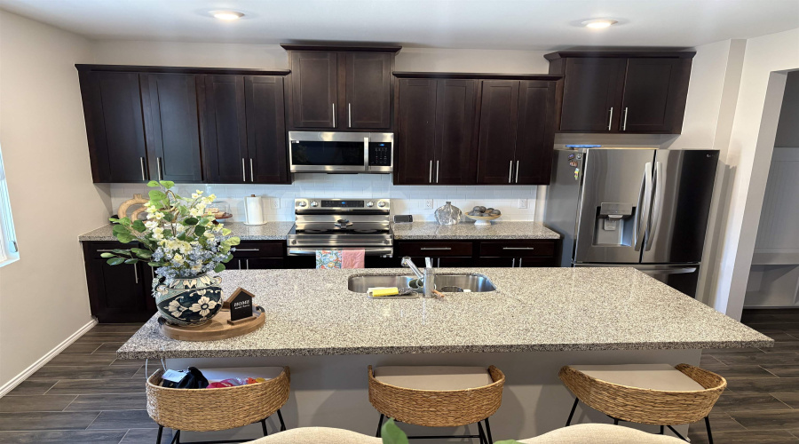 11246 Cantabria, Laredo, Texas 78045, 3 Bedrooms Bedrooms, 4 Rooms Rooms,2 BathroomsBathrooms,Residential,For Sale,11246 Cantabria,20264187