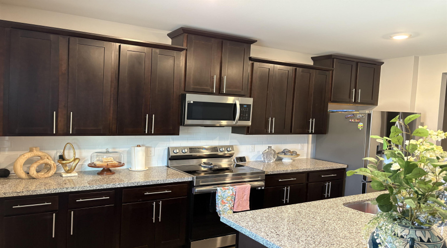 11246 Cantabria, Laredo, Texas 78045, 3 Bedrooms Bedrooms, 4 Rooms Rooms,2 BathroomsBathrooms,Residential,For Sale,11246 Cantabria,20264187