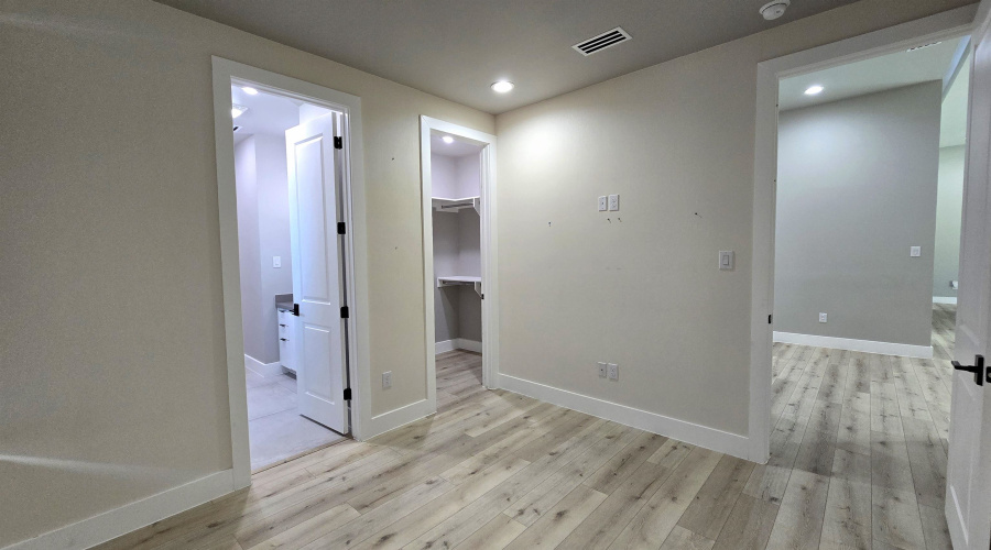 7201 Sylvia Plath Dr, Laredo, Texas 78041, 3 Bedrooms Bedrooms, 5 Rooms Rooms,3 BathroomsBathrooms,Residential,For Sale,7201 Sylvia Plath Dr,20264188