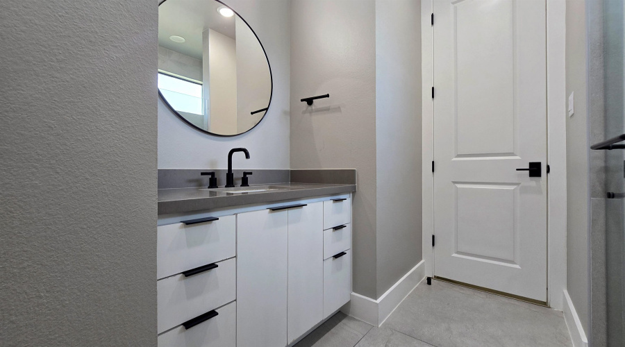 7201 Sylvia Plath Dr, Laredo, Texas 78041, 3 Bedrooms Bedrooms, 5 Rooms Rooms,3 BathroomsBathrooms,Residential,For Sale,7201 Sylvia Plath Dr,20264188