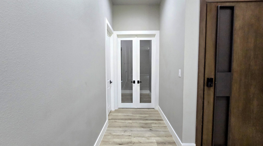 7201 Sylvia Plath Dr, Laredo, Texas 78041, 3 Bedrooms Bedrooms, 5 Rooms Rooms,3 BathroomsBathrooms,Residential,For Sale,7201 Sylvia Plath Dr,20264188