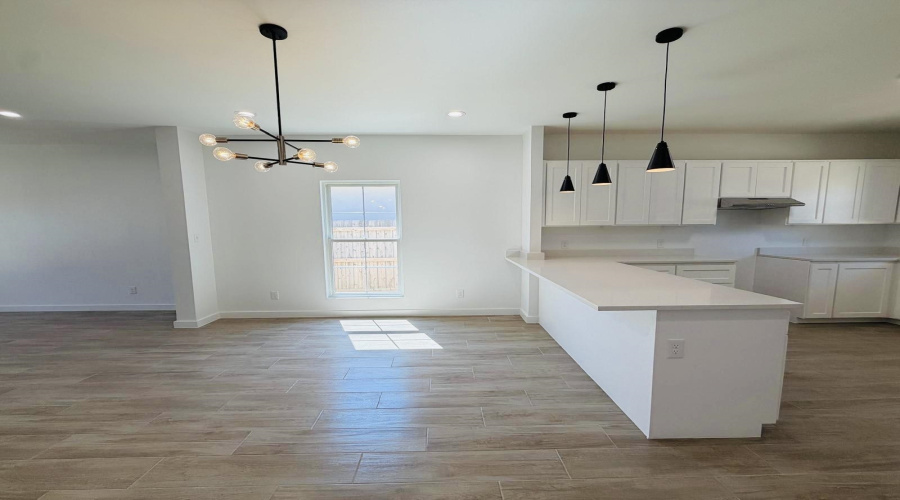5608 Moses Lp., LAREDO, Texas 78046, 3 Bedrooms Bedrooms, 5 Rooms Rooms,2 BathroomsBathrooms,Residential,For Rent,5608 Moses Lp.,20264190