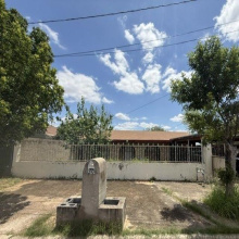 2101 N Smith Ave, Laredo, Texas 78043, 3 Bedrooms Bedrooms, 7 Rooms Rooms,2 BathroomsBathrooms,Residential,For Sale,2101 N Smith Ave,20264192