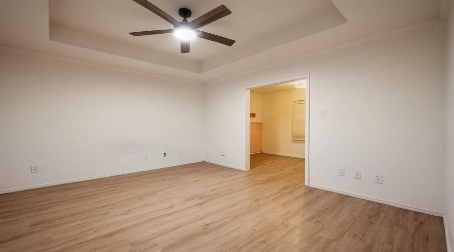 3720 Nubes Dr, Laredo, Texas 78046, 3 Bedrooms Bedrooms, 5 Rooms Rooms,2 BathroomsBathrooms,Residential,For Sale,3720 Nubes Dr,20264193