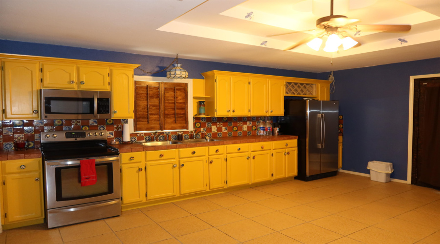 1909 Orange Blossom Lp, LAREDO, Texas 78045, 3 Bedrooms Bedrooms, 8 Rooms Rooms,2 BathroomsBathrooms,Residential,For Sale,1909 Orange Blossom Lp,20264195