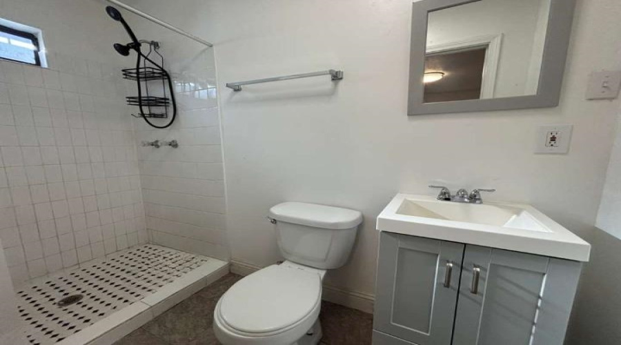315 Alicante Dr, Laredo, Texas 78046, 2 Bedrooms Bedrooms, 4 Rooms Rooms,2 BathroomsBathrooms,Residential,For Rent,315 Alicante Dr,20264196