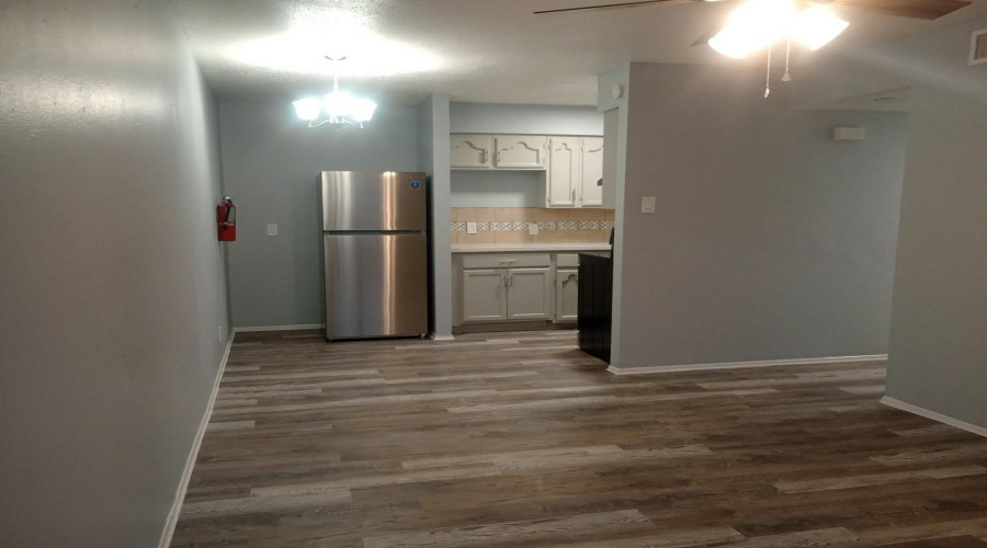 3017 Corpus Christi St, Laredo, Texas 78043, 2 Bedrooms Bedrooms, 3 Rooms Rooms,1 BathroomBathrooms,Residential,For Rent,3017 Corpus Christi St,20264199