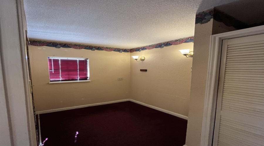 102 W Calton Rd, Laredo, Texas 78041, ,2 BathroomsBathrooms,Commercial retail/office,For Rent,102 W Calton Rd,20264208