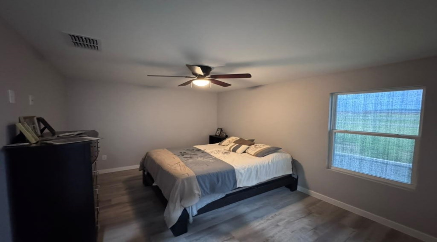 3012 Clydesdale Dr., Laredo, Texas 78046, 3 Bedrooms Bedrooms, 7 Rooms Rooms,2 BathroomsBathrooms,Residential,For Rent,3012 Clydesdale Dr.,20264203