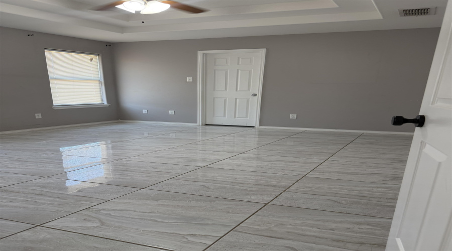 4304 Alexis Dr, Laredo, Texas 78046, 3 Bedrooms Bedrooms, 7 Rooms Rooms,2 BathroomsBathrooms,Residential,For Rent,4304 Alexis Dr,20264204