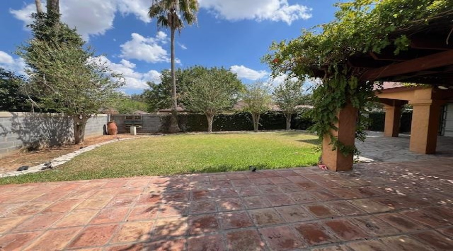 1201 St Patrick Dr, LAREDO, Texas 78045, 4 Bedrooms Bedrooms, 6 Rooms Rooms,3 BathroomsBathrooms,Residential,For Rent,1201 St Patrick Dr,20264207
