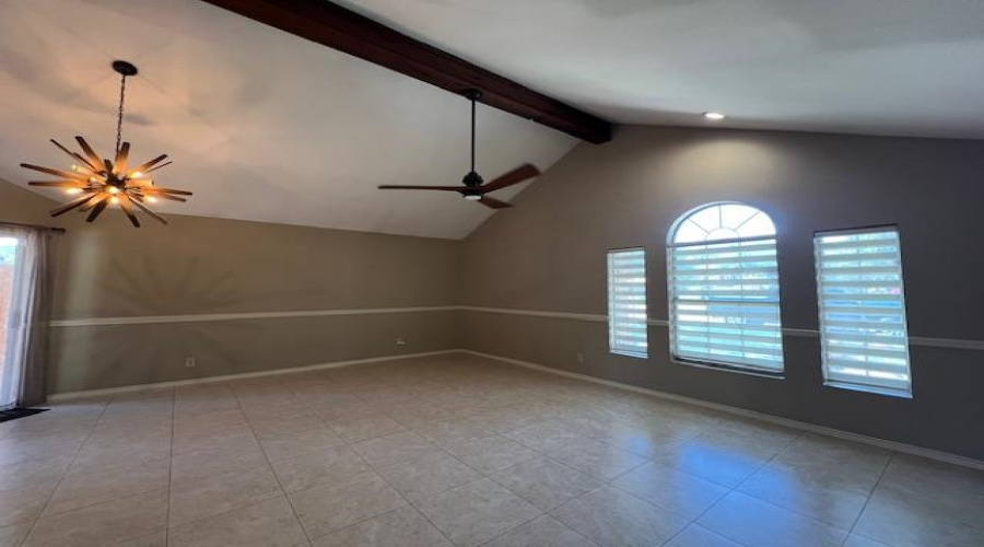 1201 St Patrick Dr, LAREDO, Texas 78045, 4 Bedrooms Bedrooms, 6 Rooms Rooms,3 BathroomsBathrooms,Residential,For Rent,1201 St Patrick Dr,20264207