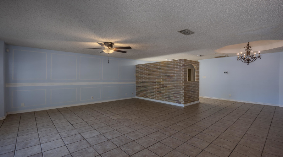 307 Hancock Ct, Laredo, Texas 78046, 3 Bedrooms Bedrooms, 6 Rooms Rooms,2 BathroomsBathrooms,Residential,For Rent,307 Hancock Ct,20264210