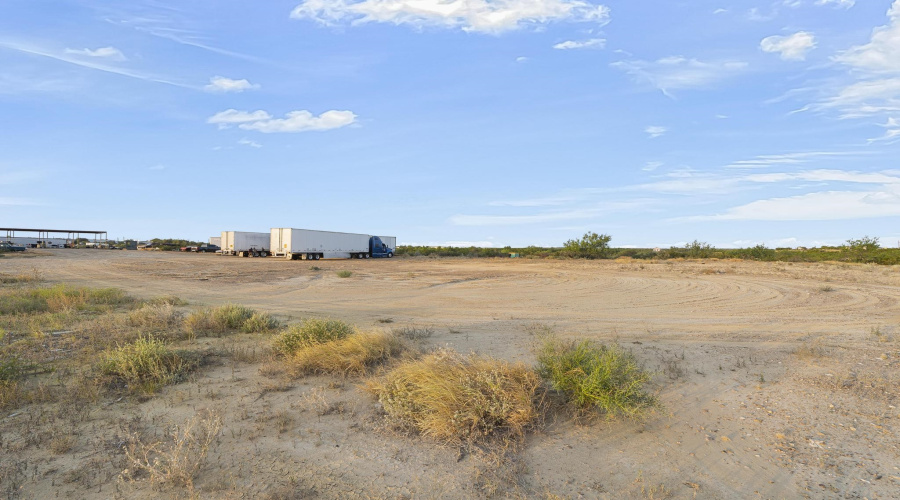 465 Papalote Rd, Laredo, Texas 99999-9999, ,Land,For Sale,465 Papalote Rd,20264212