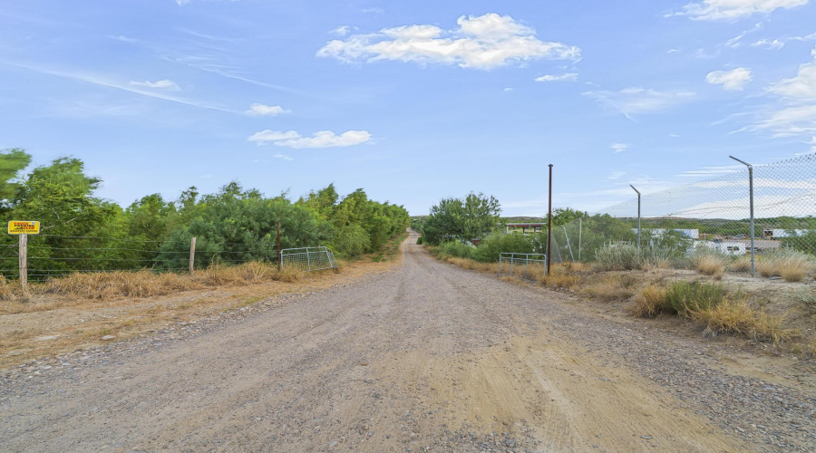 465 Papalote Rd, Laredo, Texas 99999-9999, ,Land,For Sale,465 Papalote Rd,20264212